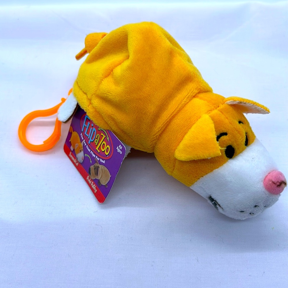 Flipazooo Plush bulldog and orange cat dangler